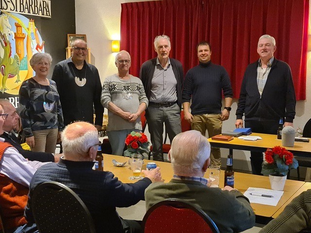 Nieuw bestuur tijdens algemene ledenvergadering dinsdag 19-3-2024 Gilde St. Joris &ndash; St. Barbara te Maarheeze