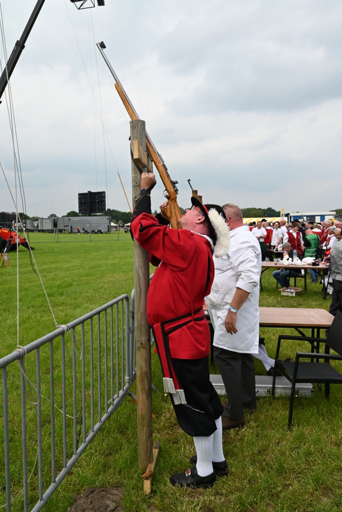 Gilde Sint Joris &ndash; Sint Barbara scoort volop op Kringgildedag in Oerle
